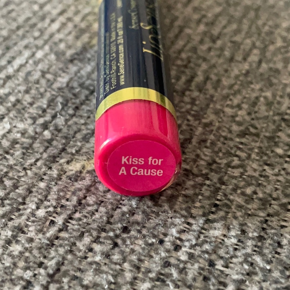 New Kiss for a Cause LipSense